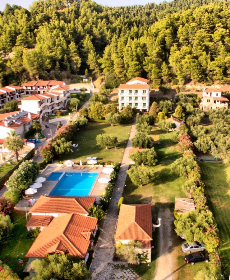 Julia Hotel Fúrka Kültér fotó