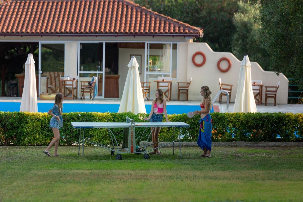 Julia Hotel Fúrka Kültér fotó