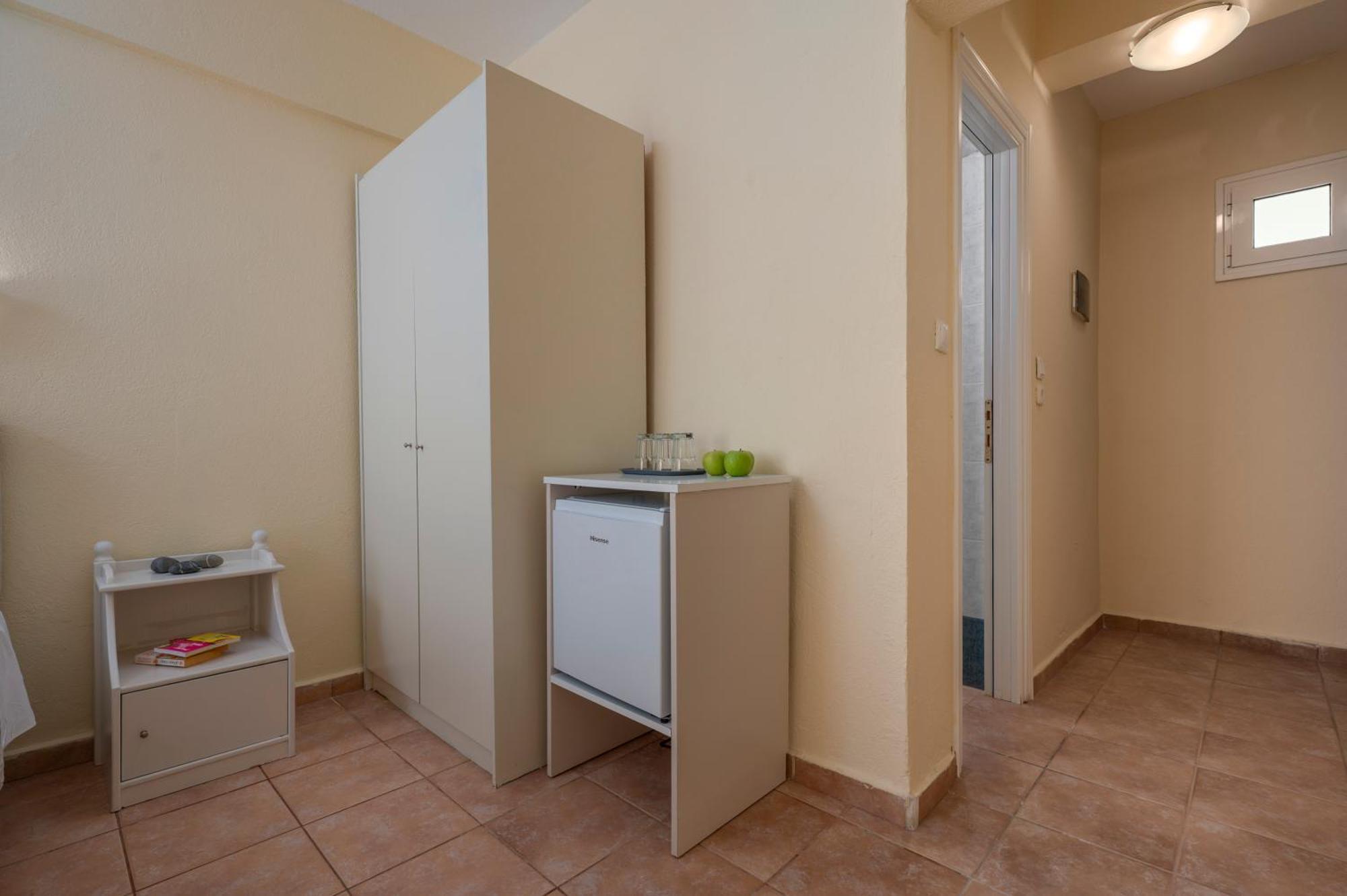 Julia Hotel Fúrka Kültér fotó